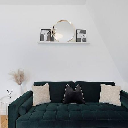 Roomy One Bed Loft Apartment Bishop's Stortford Exteriér fotografie