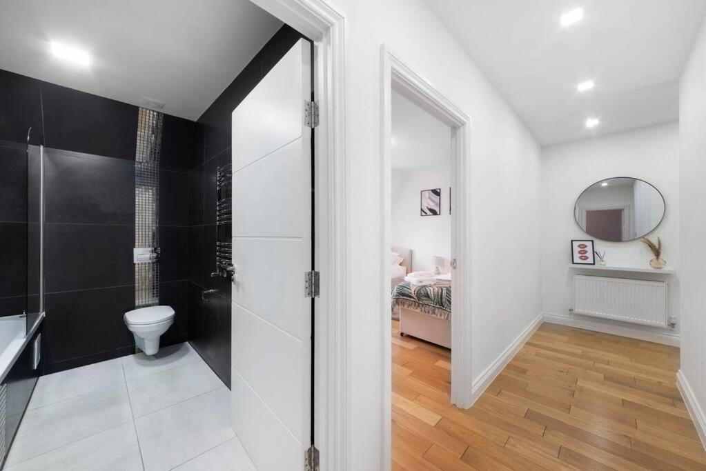 Roomy One Bed Loft Apartment Bishop's Stortford Exteriér fotografie