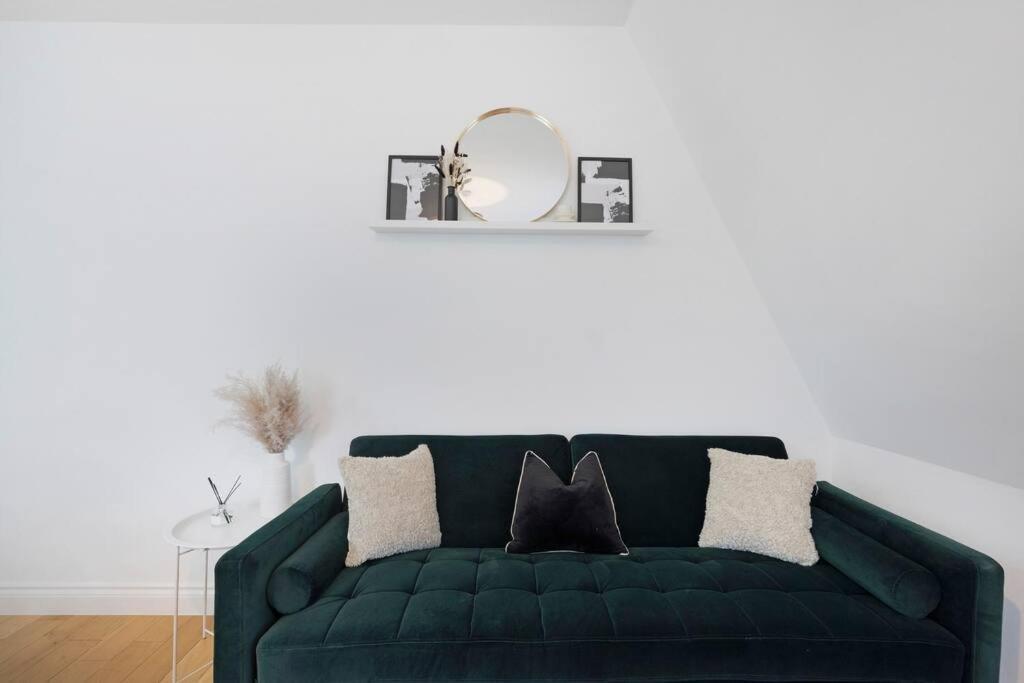 Roomy One Bed Loft Apartment Bishop's Stortford Exteriér fotografie
